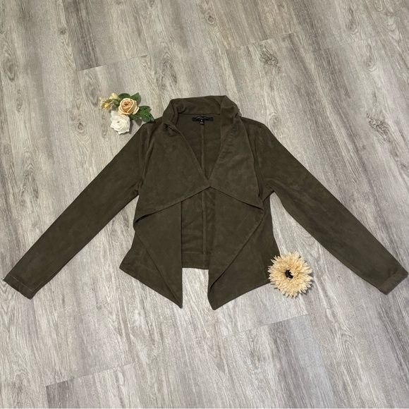 Romeo & Juliet Couture Jackets & Blazers - NEW Romeo + Juliet Couture ~ Brown Women's Suede Open Front Jacket ~ Size Small